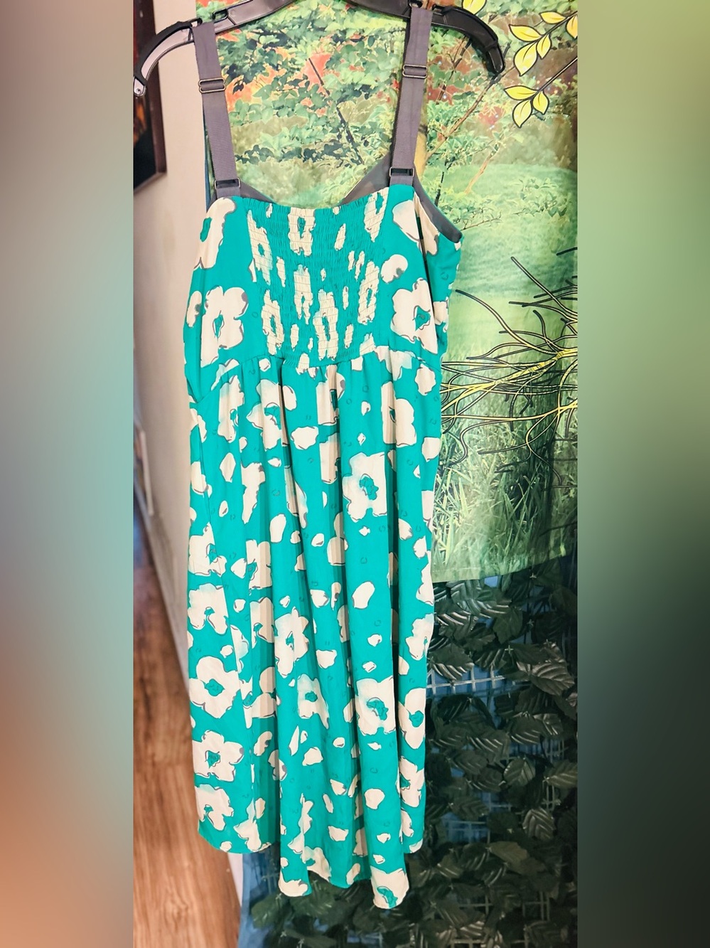 "I Heart Ronson" Floral Green
Chiffon Smocked Lined V-Neck high/Low Midi Dress L - Picture 12 of 16